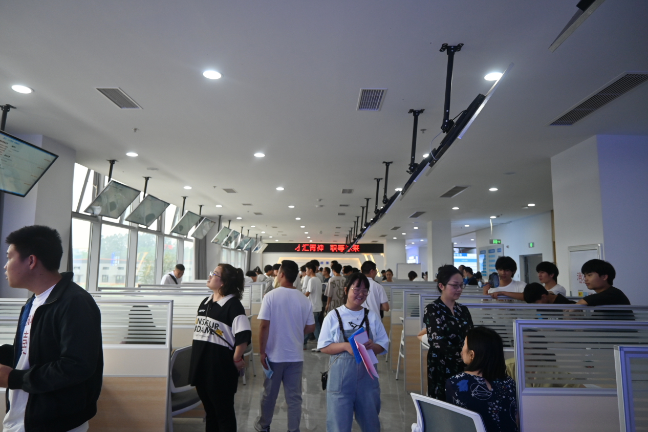 才汇青神 职等你来